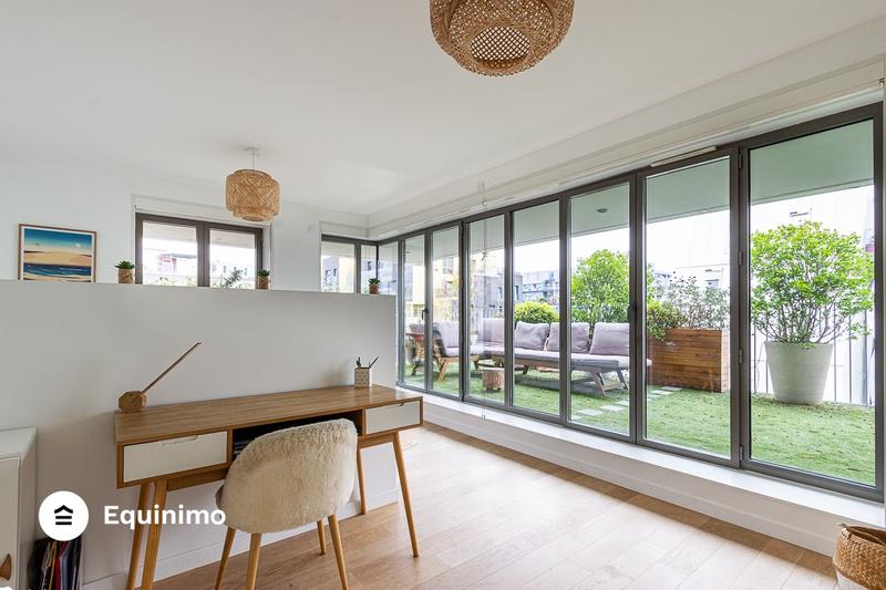 Appartement - 136 m² - 6 pièces