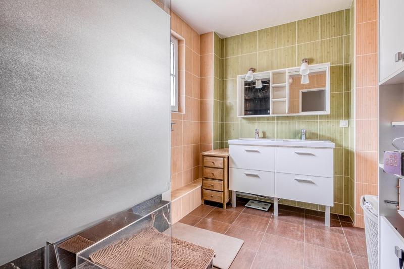 Maison - 122 m² - 6 pièces