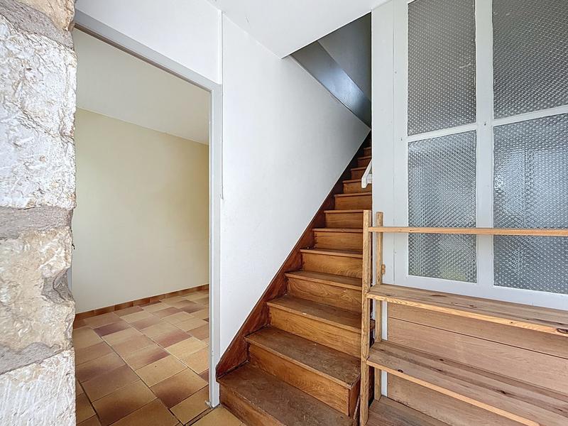 Maison - 217 m² - 6 pièces