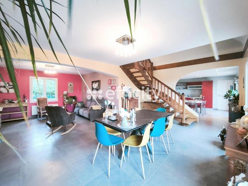 Pavillon - 123 m² - 6 pièces