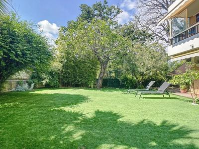 Appartement - 75 m² - 4 pièces