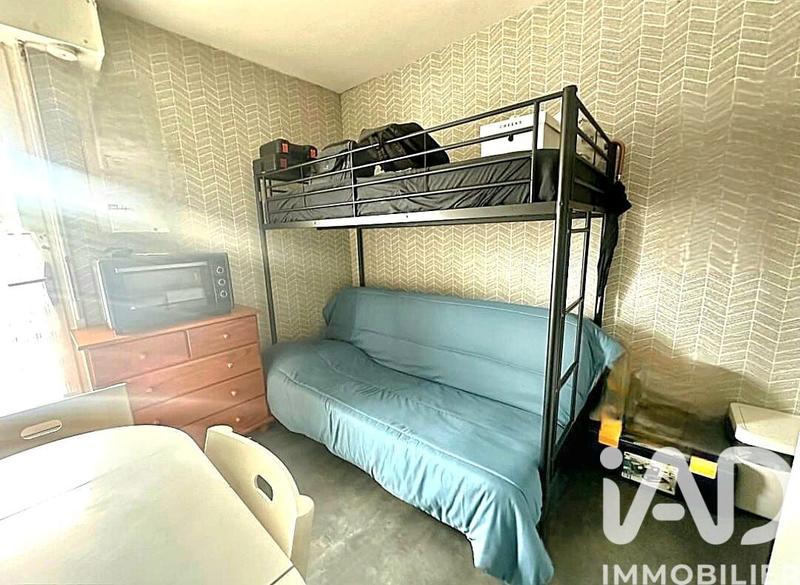 Studio - 12 m² - 1 pièce