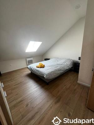 Chambre - 14 m² - 1 pièce