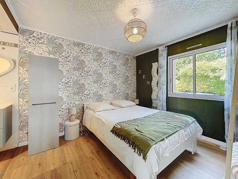 Maison - 137 m² - 6 pièces