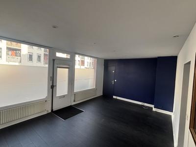 Magasins - 40 m² - 2 pièces