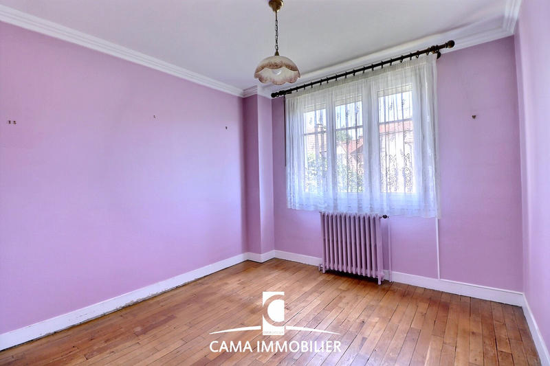 Maison - 74 m² - 5 pièces