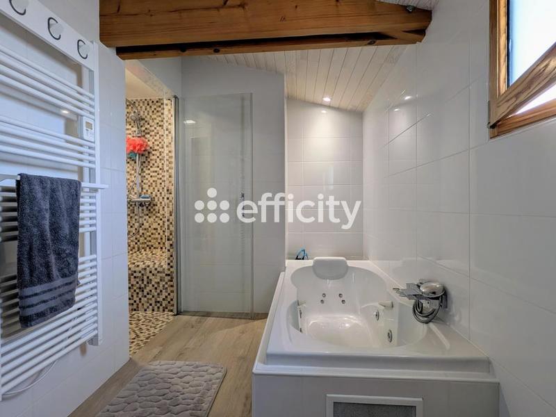 Maison - 123 m² - 6 pièces