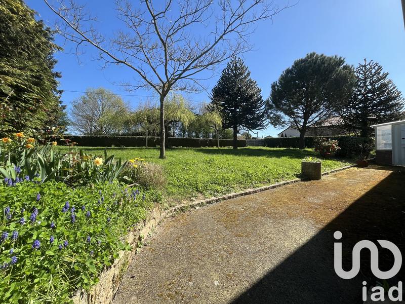 Maison - 233 m² - 6 pièces