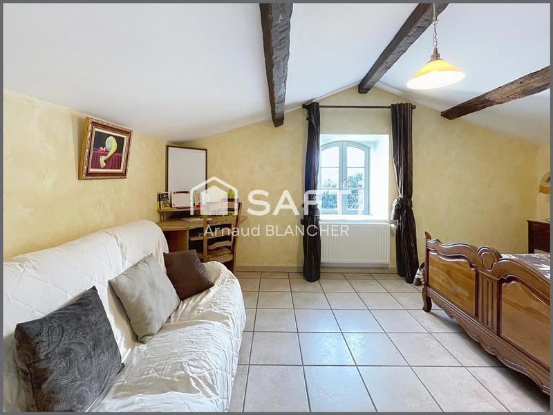 Maison - 294 m² - 9 pièces