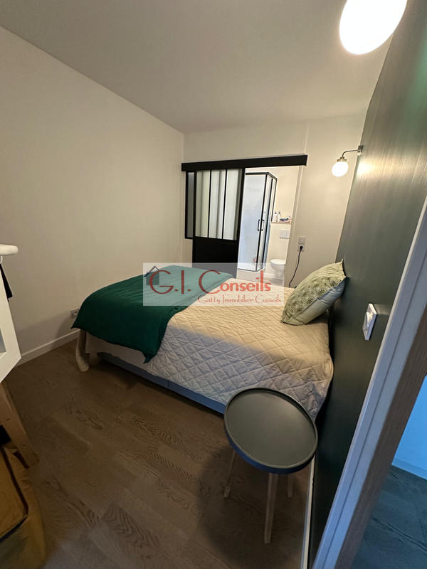 Appartement - 87 m² - 5 pièces