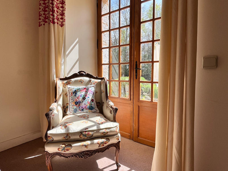 Maison - 430 m² - 18 pièces