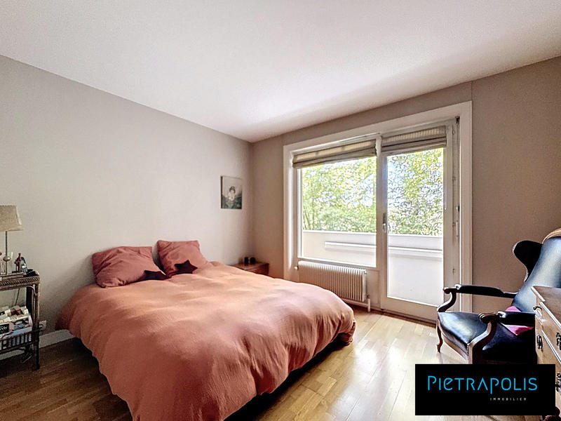 Appartement - 104 m² - 3 pièces