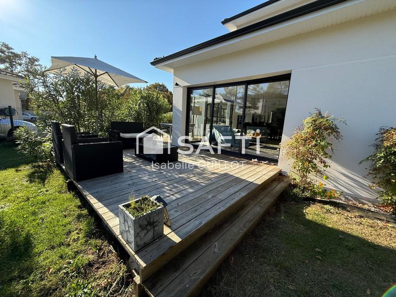 Maison - 160 m² - 7 pièces