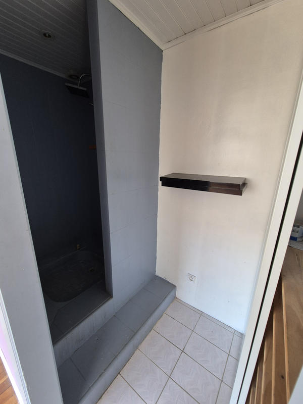 Appartement - 94 m² - 4 pièces