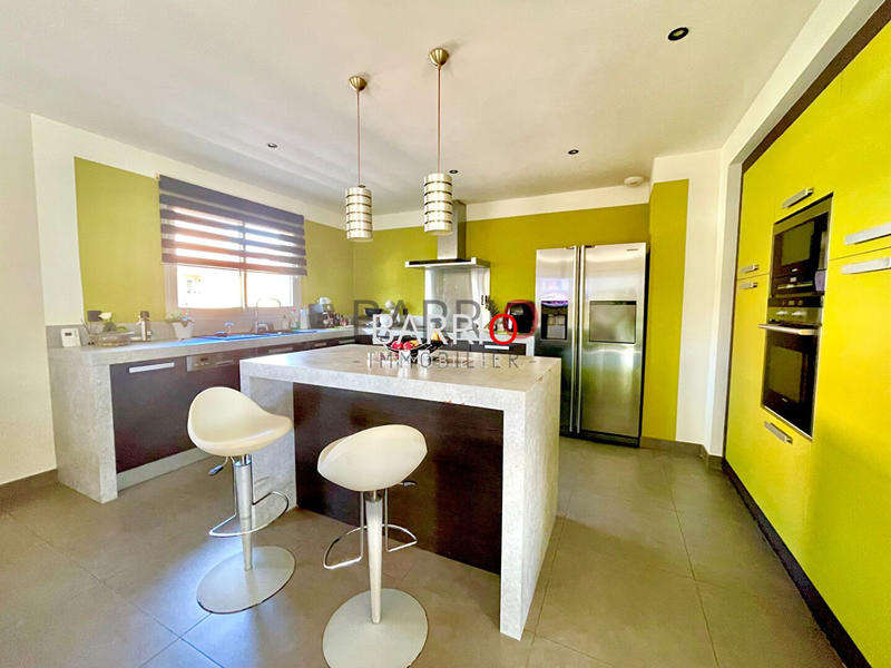 Villa - 128 m² - 4 pièces