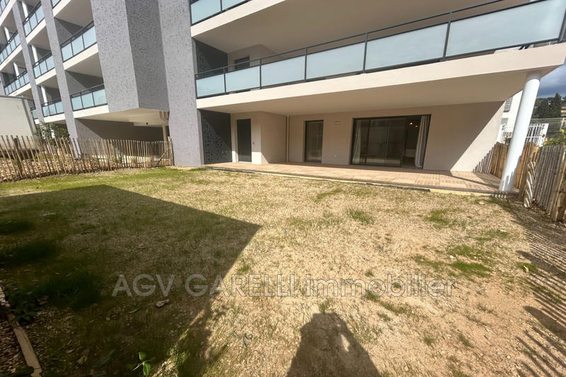 Appartement - 94 m² - 4 pièces