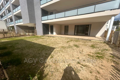 Appartement - 94 m² - 4 pièces