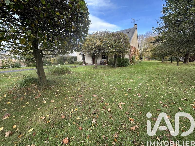 Maison - 268 m² - 9 pièces