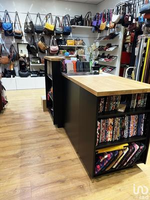 Local commercial - 87 m²