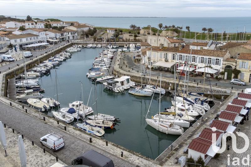 Maison - 348 m² - 12 pièces