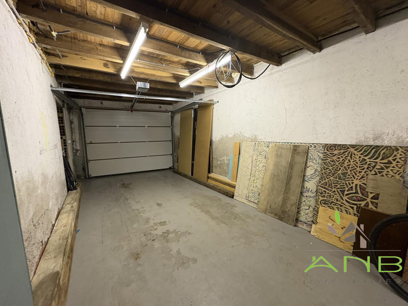 Maison ancienne - 239 m² - 6 pièces