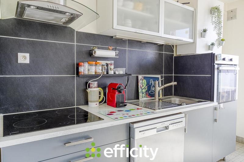 Appartement - 103 m² - 5 pièces