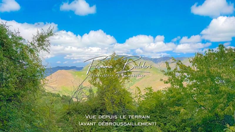 Terrain constructible - 750 m²