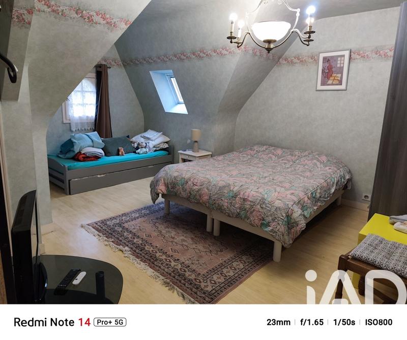 Maison - 164 m² - 8 pièces