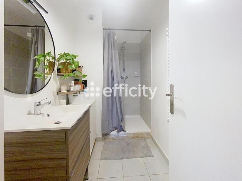 Appartement - 77 m² - 4 pièces