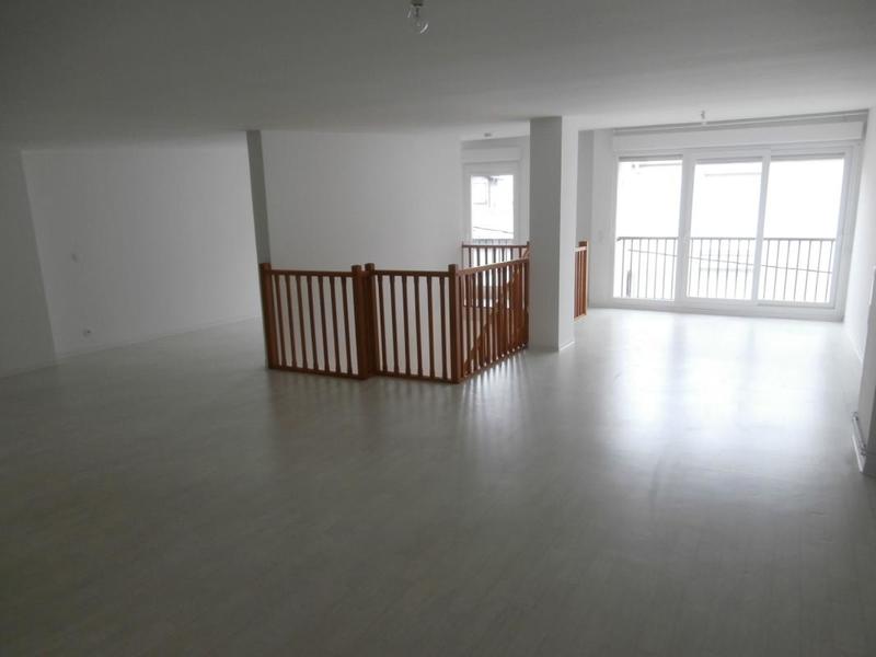 Maison - 197 m² - 7 pièces