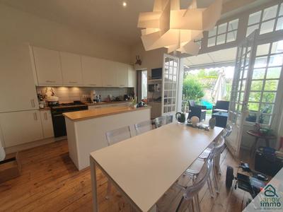 Maison - 105 m² - 5 pièces