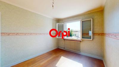 Appartement - 83 m² - 4 pièces