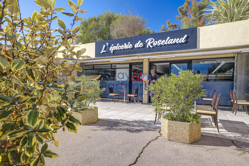 Appartement - 62 m² - 2 pièces