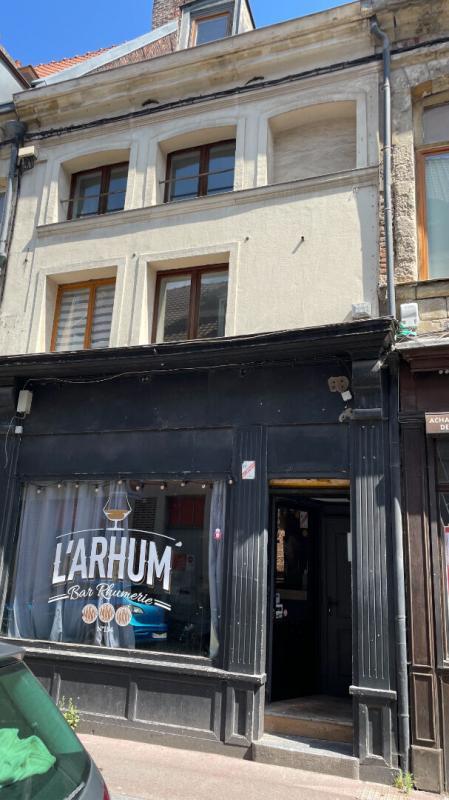 Immeuble - 181 m² - 5 pièces