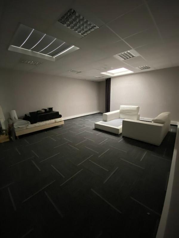 Local commercial - 226 m²