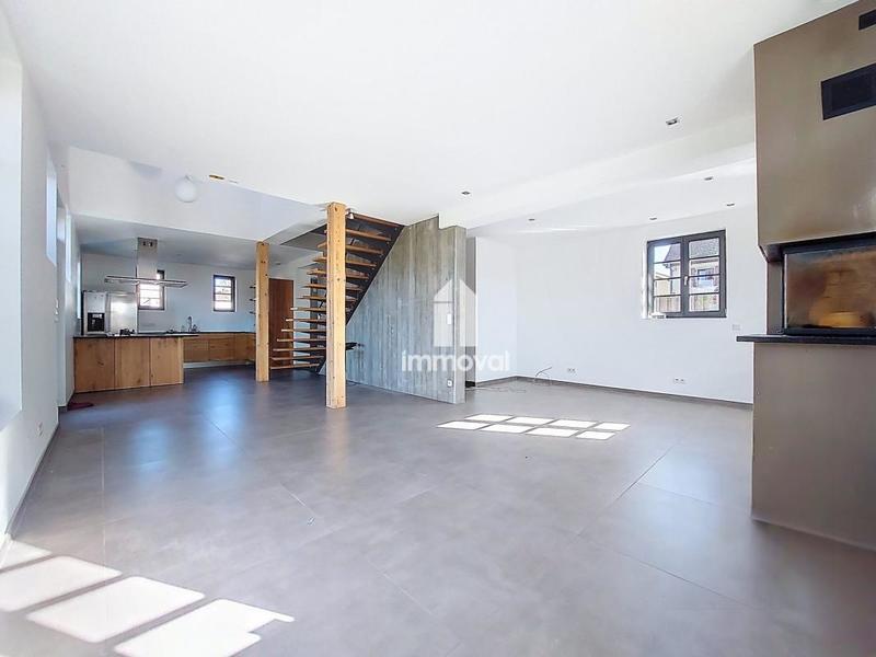 Maison - 167 m² - 6 pièces