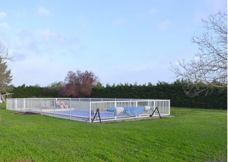 Maison - 196 m² - 8 pièces