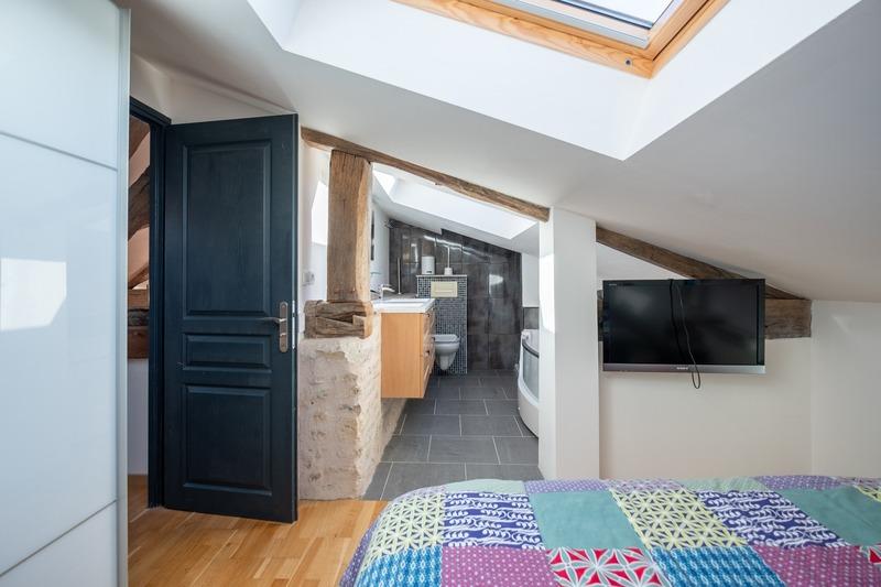 Maison en pierre - 207 m² - 7 pièces