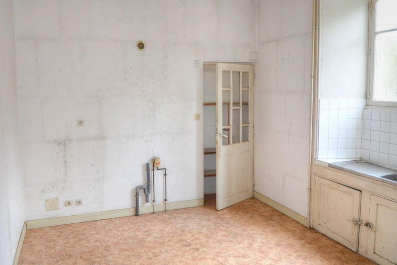 Maison - 163 m² - 8 pièces