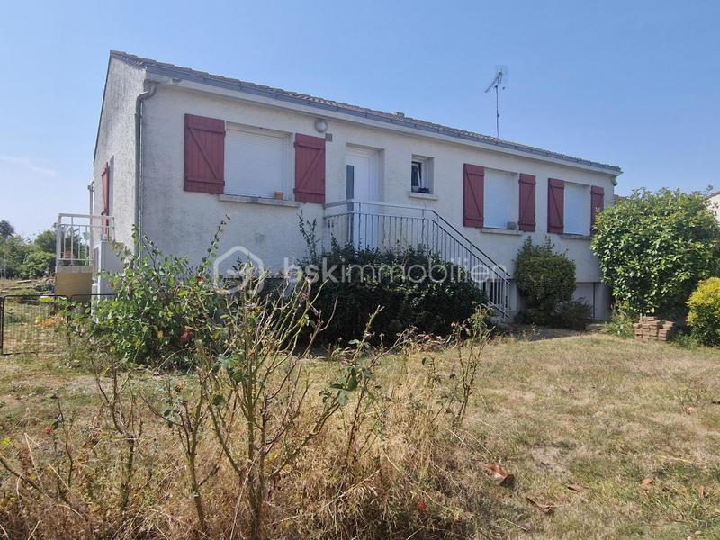 Maison traditionnelle - 110 m² - 7 pièces