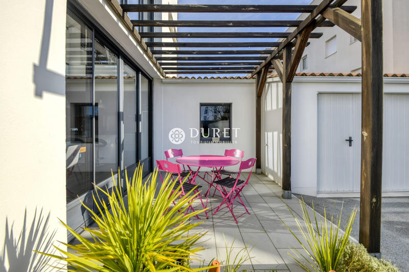 Maison contemporaine - 176 m² - 5 pièces