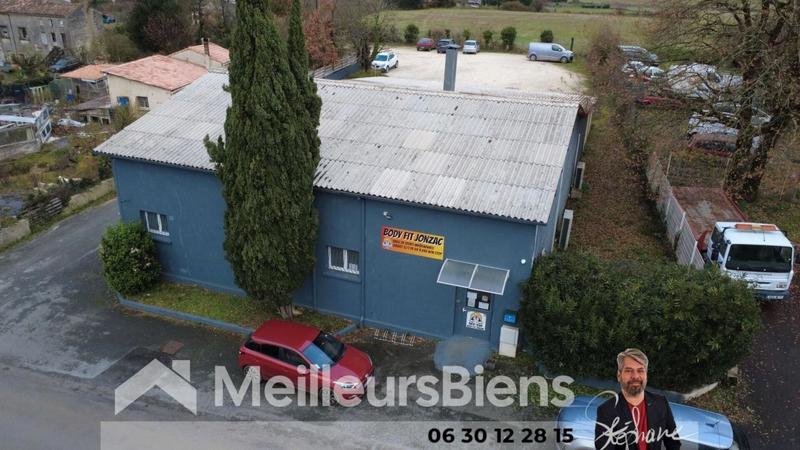 Local d'activité / Entrepôt - 450 m² - 8 pièces