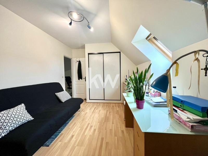 Maison - 135 m² - 6 pièces