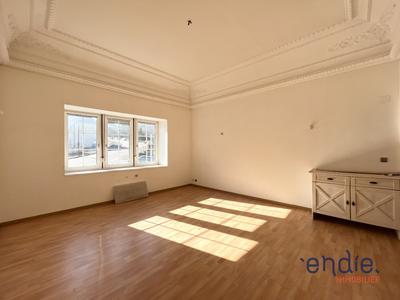 Appartement ancien - 69 m² - 3 pièces