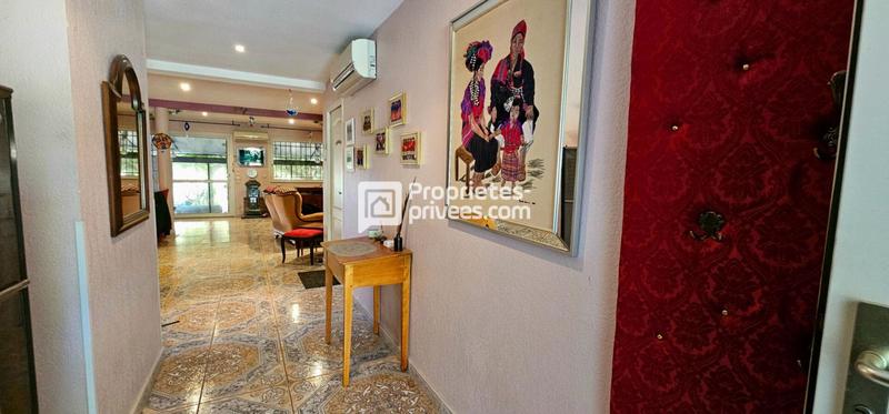 Maison - 165 m² - 4 pièces