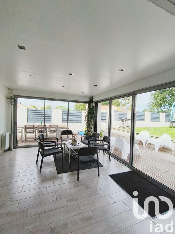 Maison - 170 m² - 8 pièces