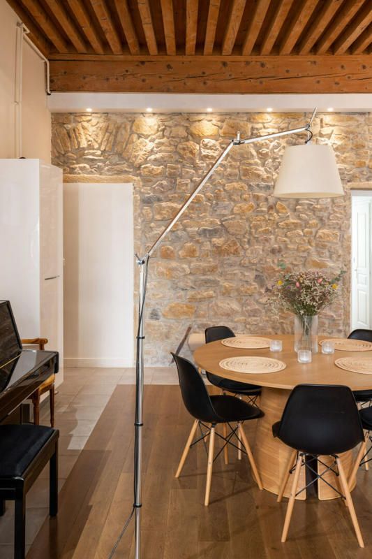 Appartement - 90 m² - 4 pièces