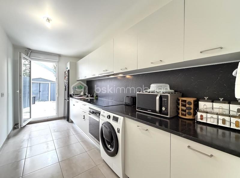 Appartement - 65 m² - 3 pièces