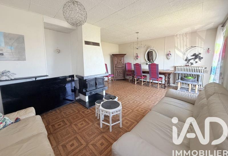 Maison - 90 m² - 4 pièces