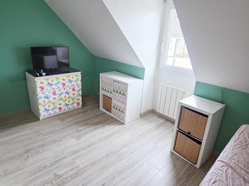 Pavillon - 180 m² - 7 pièces